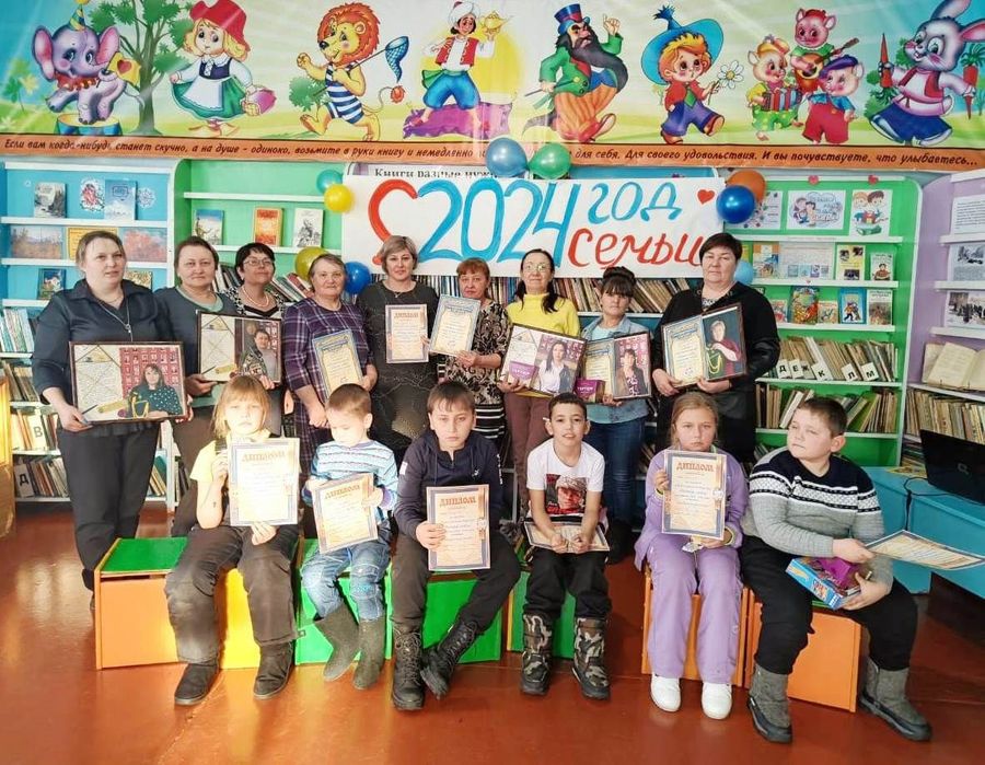 «Мамы и жёны героев»: фотопроект Усть-Карска