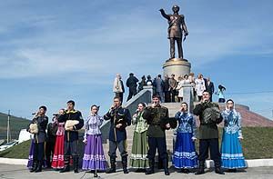 В Чите открыт памятник основателю города