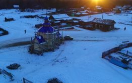 Новая дизель-электростанция прибыла в Усть-Каренгу