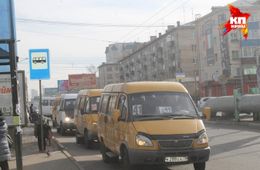 ​Следком начал проверку истории школьницы, которую водитель удерживал в маршрутке