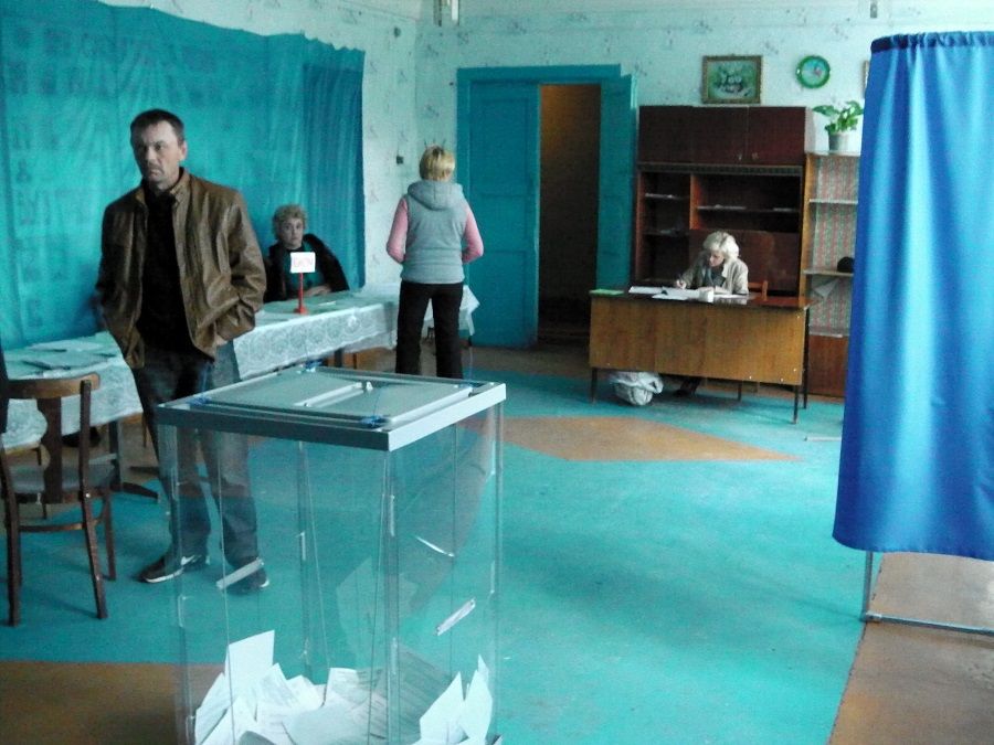 Госдума может запретить журналистам фото и видео съемку на избирательных участках