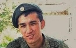 Его вспоминают дома, о нем говорят на войне