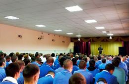 Группа «Ва-Банкъ» и Сергей Галанин выступили перед военнослужащими в Забайкалье