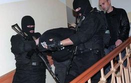 Банду с участием полицейских ждет суд за нападения на торгпредов