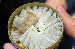 Роспотребнадзор изымет никотиновые конфеты из магазинов в Забайкалье 