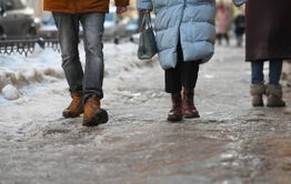Более 80 тысяч рублей отсудила забайкалка за падение на скользком тротуаре 