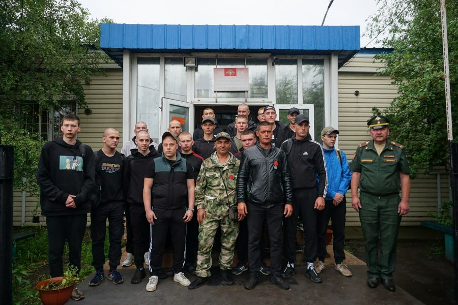 Добровольцев из подразделения «Барс» наградили в Шилке