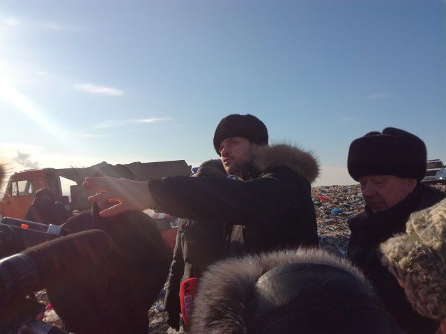 Осипов второй раз за последнюю неделю посетил горящую городскую свалку Читы