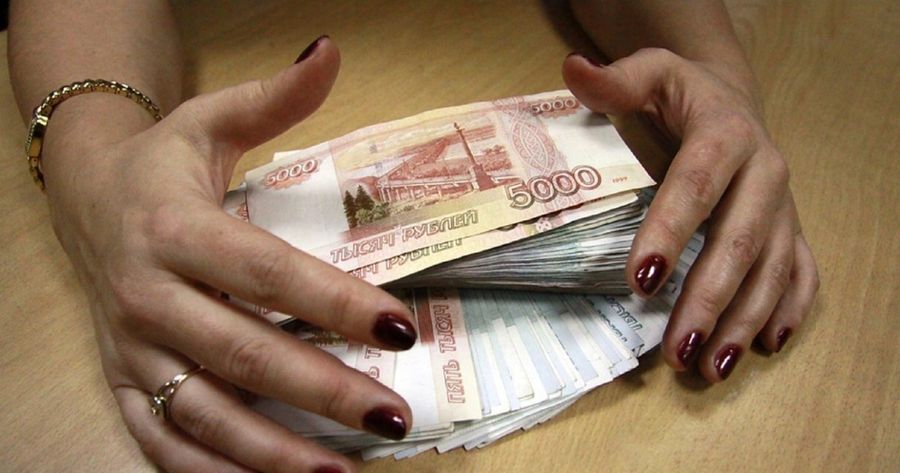 Бывший главбух Нуринской администрации обвиняется в присвоении бюджетных денег