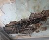 Аварийный дом в Чите топит, но его не расселяют