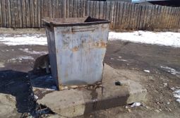 Жители Молодежной: До визита Осипова мы даже к мусорке подойти не могли