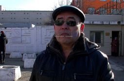 ​«ВечоркаТВ»: Отец солдата, расстрелявшего сослуживцев в Горном, встретился с сыном