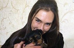 ”роженка „иты теннисистка јнастаси¤ ѕивоварова просит о помощи