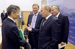 «Золотой парашют» сенатора Гениатулина