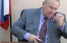 Анатолий Михалев закатил истерику после вопроса о бывших замах
