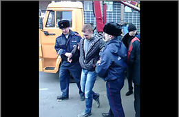 Александр Щебеньков сдался полиции. Его машину проверили на наркотики.