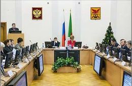 Депутат ЗакСа, у которого самый длинный…