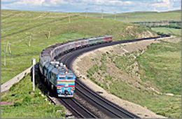 В Забайкальском селе Чалдонка убирают железнодорожную остановку