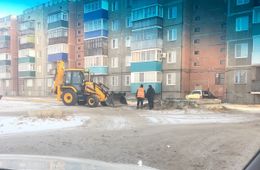 Более трех недель ТГК-14 не дает тепло и горячую воду в три дома на улице Трактовая
