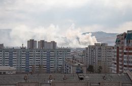 В Чите горит рынок «Мегастрой»