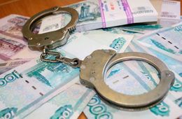 В поселке Забайкальск сотрудница Сбербанка похитила на работе 80 тысяч