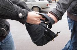 Читинец стал жертвой грабителей днем