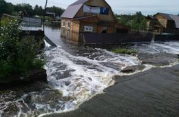 Дачи в Антипихе остаются подтопленными спустя месяц после наводнения