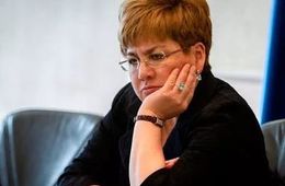 Источник в Кремле: Путин не знает, кого назначить на место Ждановой