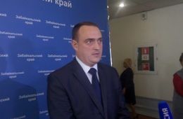 Федерального инспектора по ЗК Дмитрия Колозина не пустили в ДВО и отправили на Алтай
