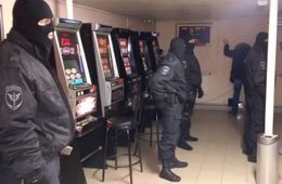 27 читинцев, заработавшие 30 млн. на незаконных игровых клубах, пошли под суд