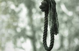 Покончивший с собой читинский школьник год назад говорил о суициде — источник