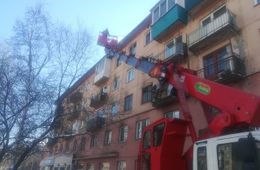 В Чите разворачивается битва с сосулями (фото)