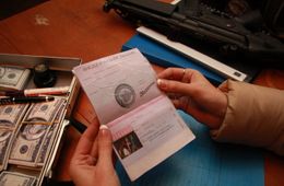 Следователи совместно с ФСБ раскрыли группу читинцев, которые подделывали документы