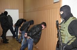 В Забайкалье шестеро бандитов ограбили 18-летнего читинца на 3 млн.рублей