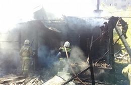 В селе Ясная обнаружен труп мужчины после пожара в бараке