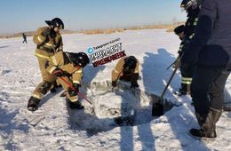 ​Вмерзшее в лед тело бездомного обнаружили на озере в Краснокаменске 