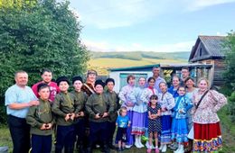 Детский ансамбль собрал сто тысяч рублей для воинов СВО на концертах в Забайкалье