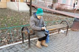 80-летний педагог из Кокуя стала бомжом