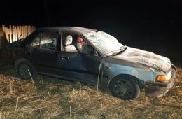 В Забайкалье пьяная женщина без прав перевернулась на машине. В ДТП пострадали два ребёнка.