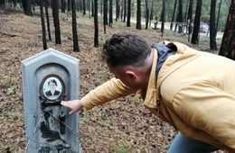 «Вечорка ТВ»: Нашли странное старое кладбище в забайкальской тайге