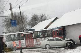 ​Женщина пострадала в ДТП с троллейбусом на Пожарке в Чите