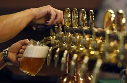 Продавать пиво на розлив в жилых домах Забайкалья запретили