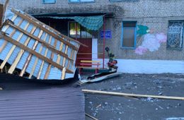 Ветер сорвал крышу детского сада в Чите. Следователи начали проверку.
