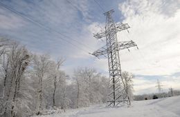 Штормовой ветер оставил без электричества 20 населенных пунктов в Улетовском районе