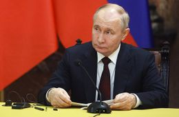 Путин ввел выплату 400 тысяч рублей для участников СВО по контракту