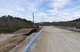 Мосты, дороги и незнакомка с домкратом