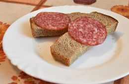 В России могут подорожать колбаса и сосиски