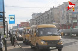 ​Следком начал проверку истории школьницы, которую водитель удерживал в маршрутке