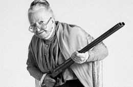 81-летняя пенсионерка из Михайловки выгнала грабителей