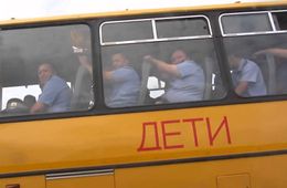 На учебу с комфортом: в Читу поступили новые школьные автобусы